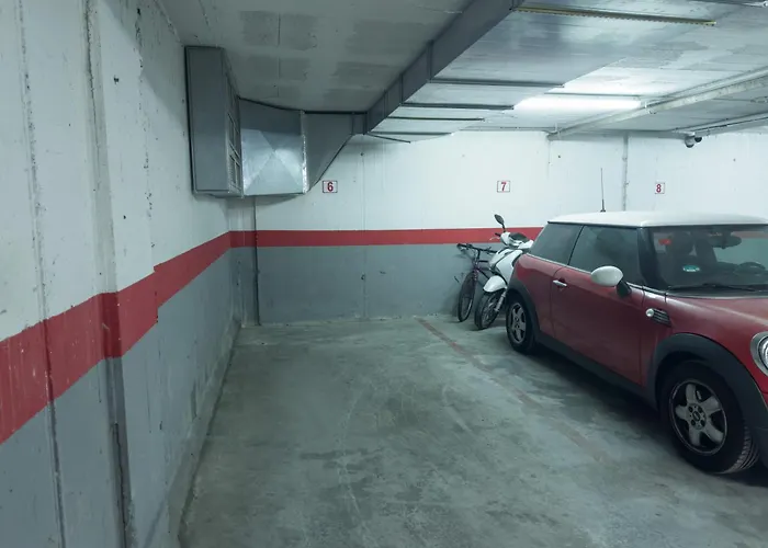Lloret Apartment & Parking
